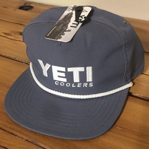 NWT Yeti Rope Hat Slate Snap Back